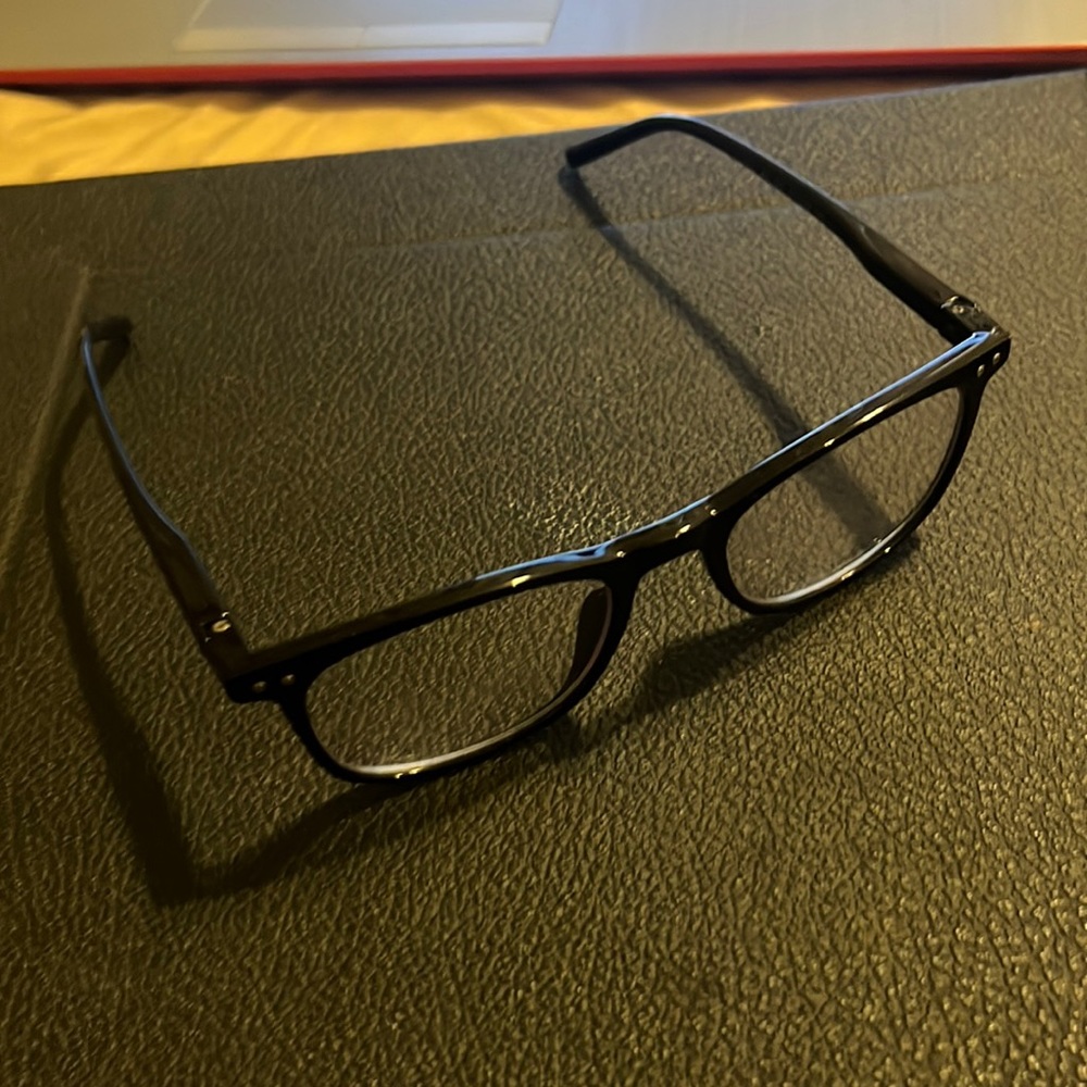 Non prescription glasses